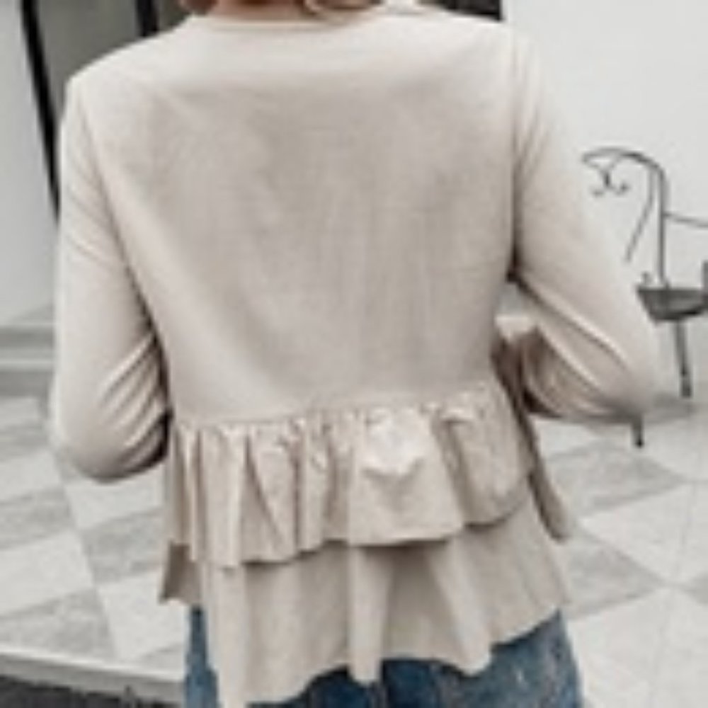 Women’s Cream Ruffle Button-Front Blouse - Picture 2 of 5